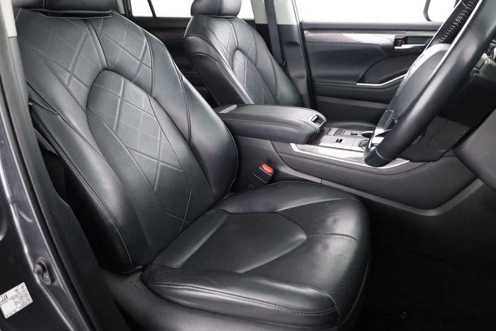 2022 Toyota Kluger Grande