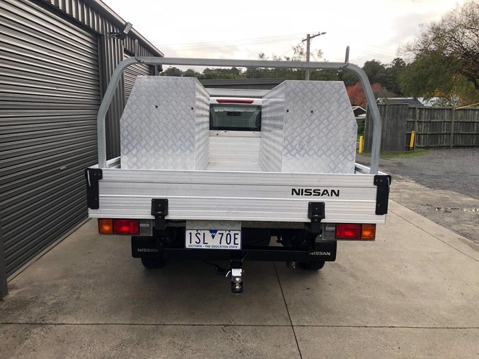 2019 Nissan Navara RX