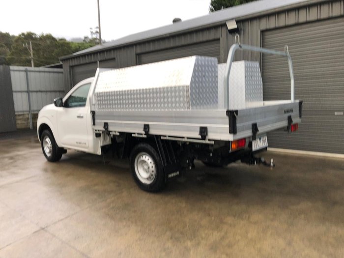 2019 Nissan Navara RX