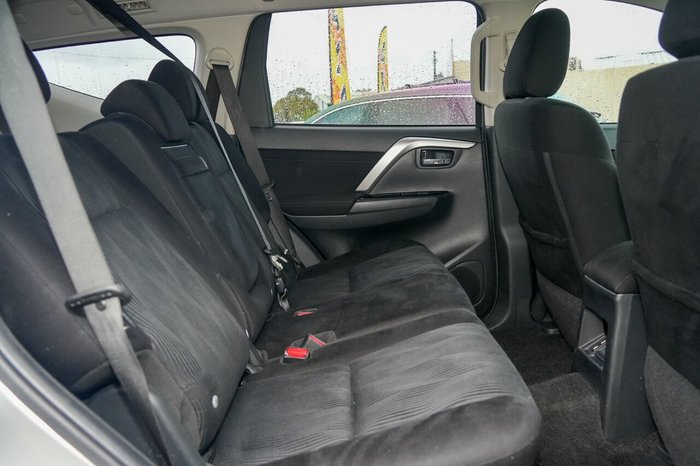 2021 Mitsubishi Pajero Sport GLX