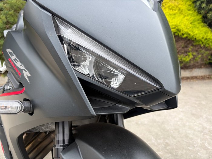 2025 Honda CBR650R Black