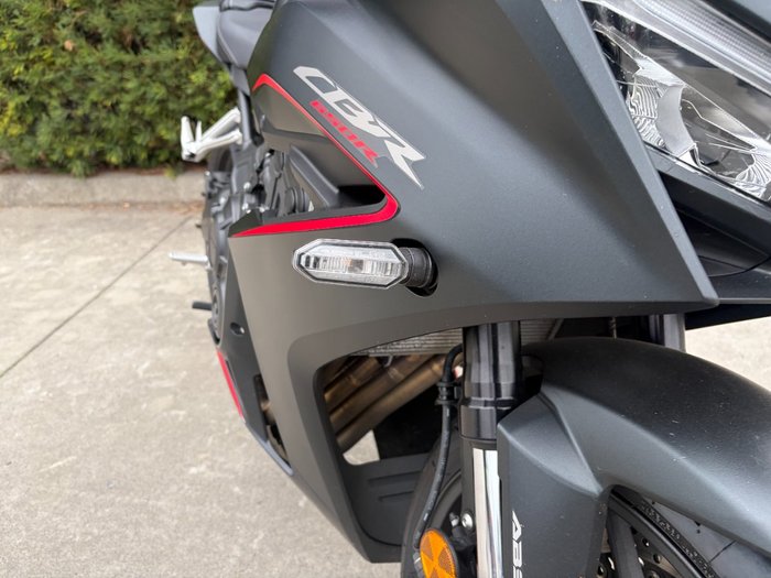 2025 Honda CBR650R Black