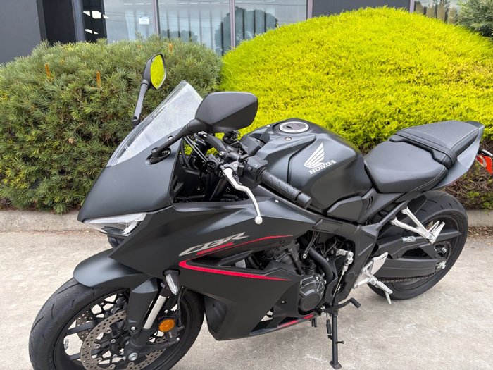 2025 Honda CBR650R Black
