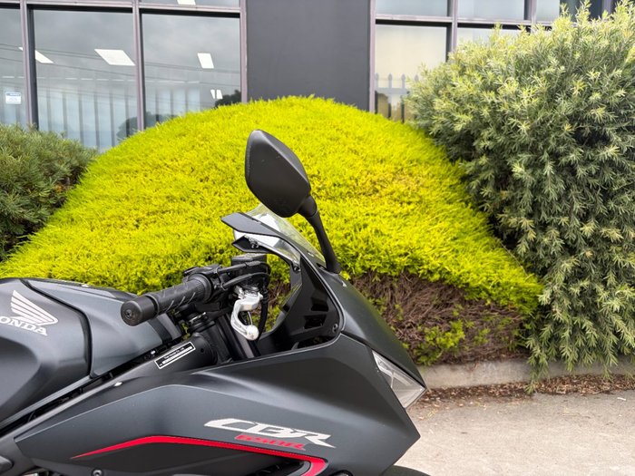 2025 Honda CBR650R Black