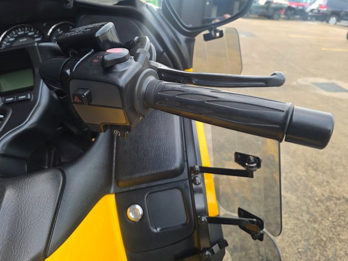 2014 Honda GOLDWING F6B YELLOW