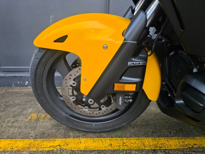 2014 Honda GOLDWING F6B YELLOW