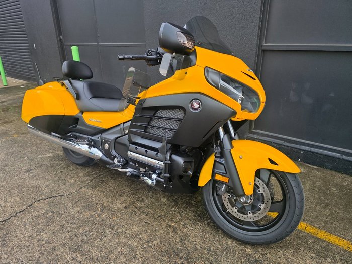 2014 Honda GOLDWING F6B YELLOW