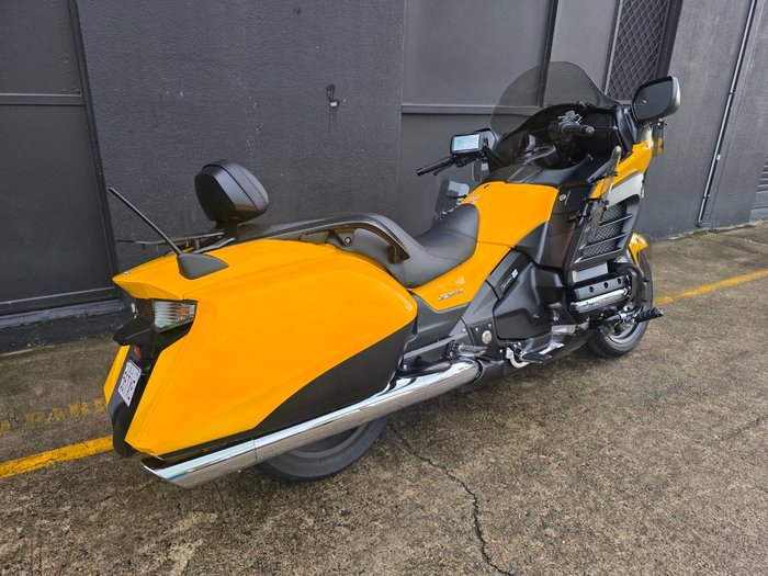 2014 Honda GOLDWING F6B YELLOW