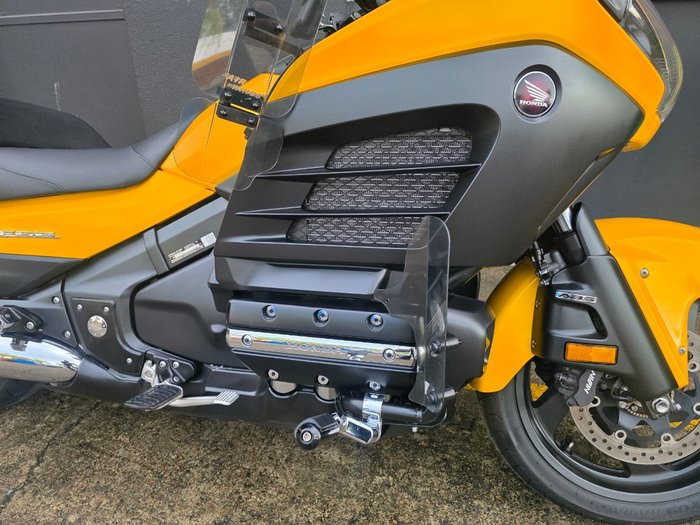 2014 Honda GOLDWING F6B YELLOW