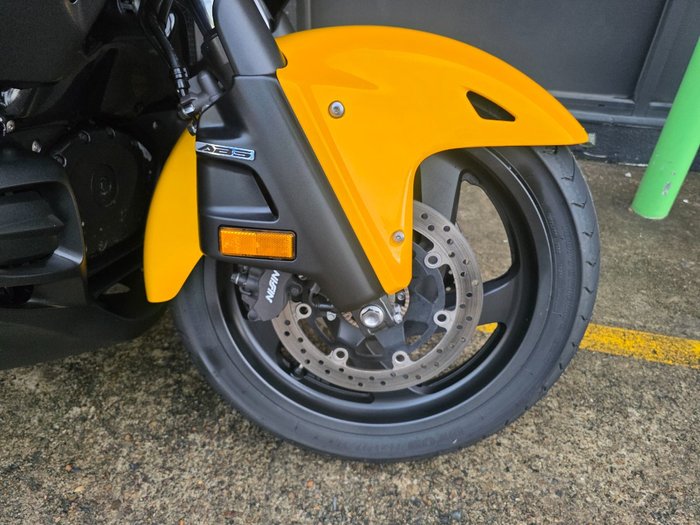 2014 Honda GOLDWING F6B YELLOW