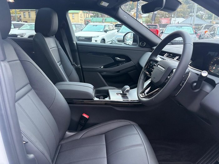 2026 Land Rover Range Rover Evoque P250 Dynamic SE