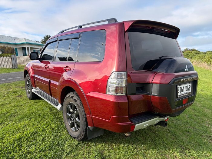 2020 Mitsubishi Pajero GLX