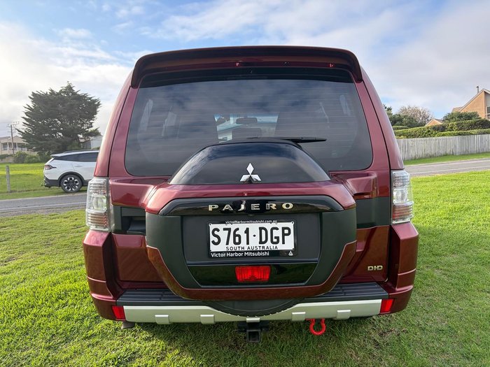 2020 Mitsubishi Pajero GLX