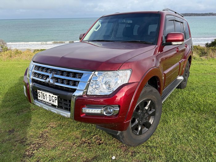 2020 Mitsubishi Pajero GLX