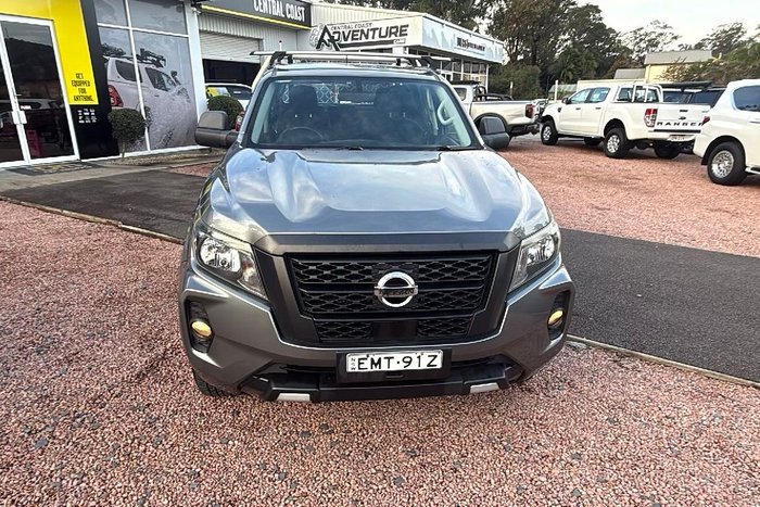 2021 Nissan Navara SL