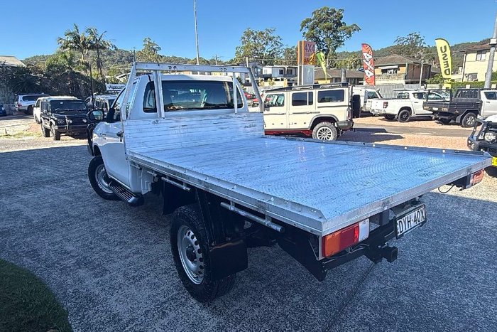 2018 Toyota Hilux SR