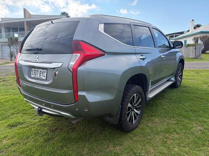 2016 Mitsubishi Pajero Sport Exceed