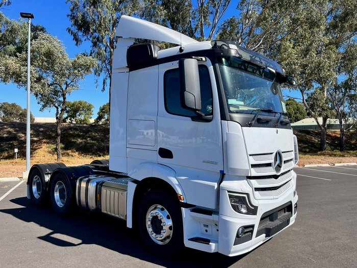2025 Mercedes-Benz Actros