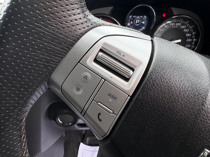 2018 Isuzu MU-X LS-T