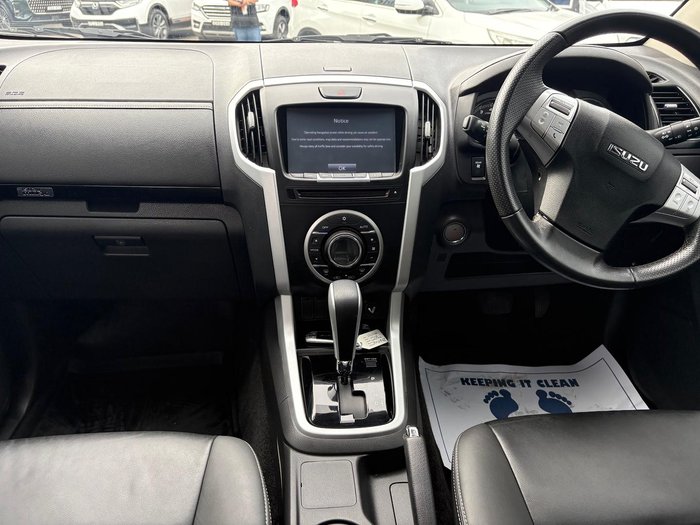2018 Isuzu MU-X LS-T