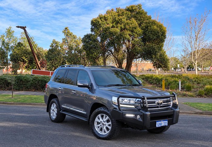 2018 Toyota Landcruiser