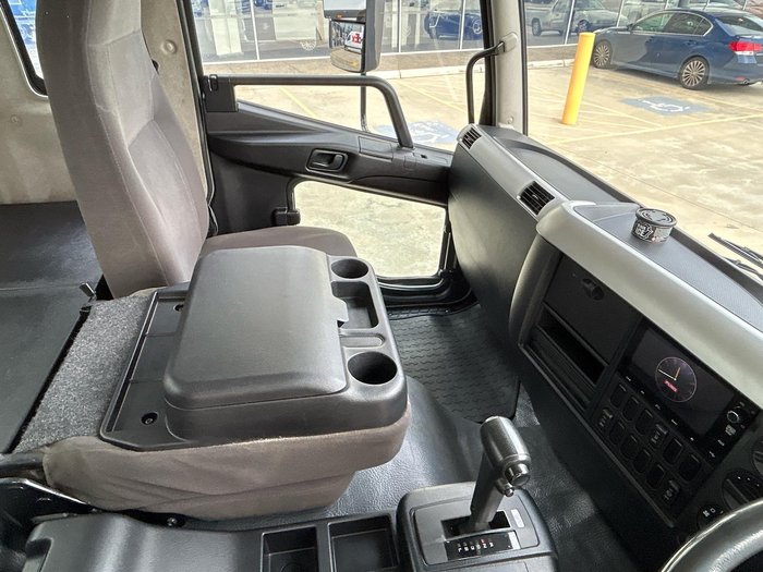 2022 Fuso Fighter 1424 White