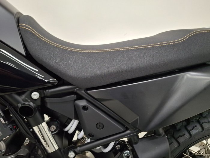 2026 CFMOTO MT-X Black