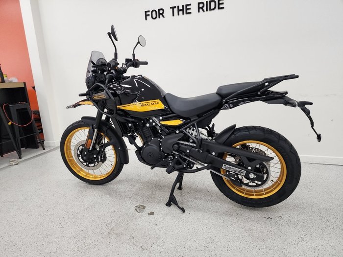 2026 Royal Enfield HIMALAYAN 450 Black