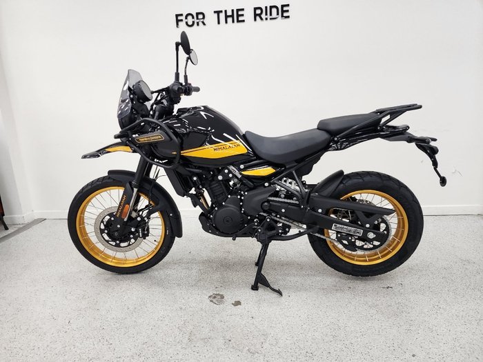 2026 Royal Enfield HIMALAYAN 450 Black