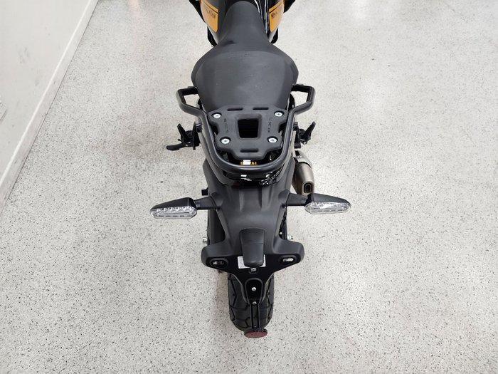 2026 Royal Enfield HIMALAYAN 450 Black