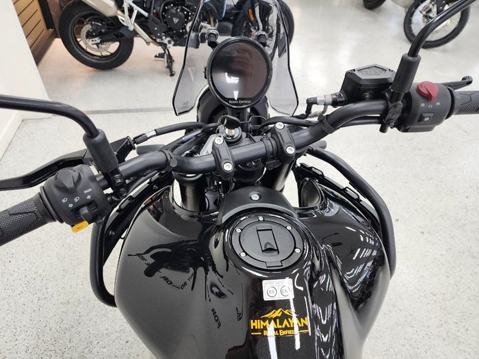 2026 Royal Enfield HIMALAYAN 450 Black