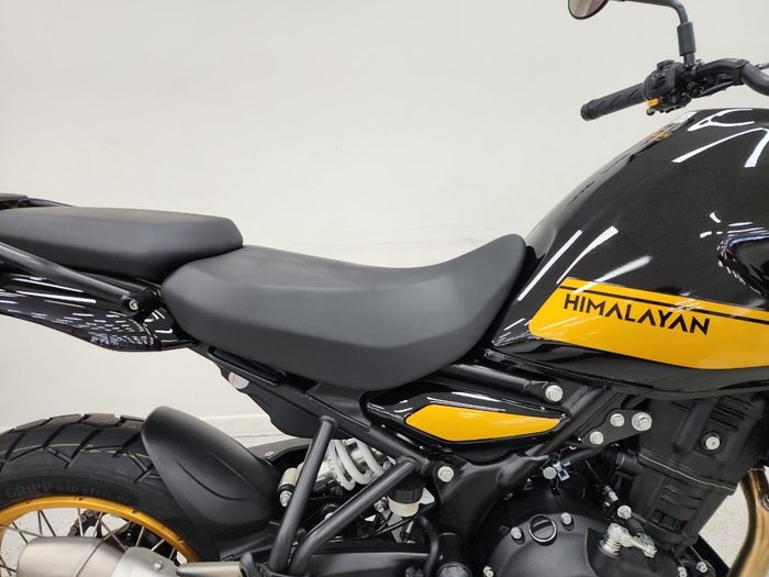 2026 Royal Enfield HIMALAYAN 450 Black