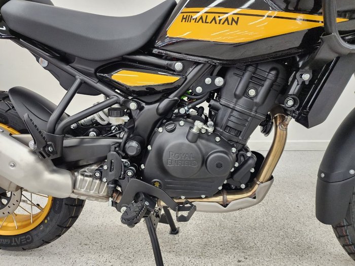 2026 Royal Enfield HIMALAYAN 450 Black