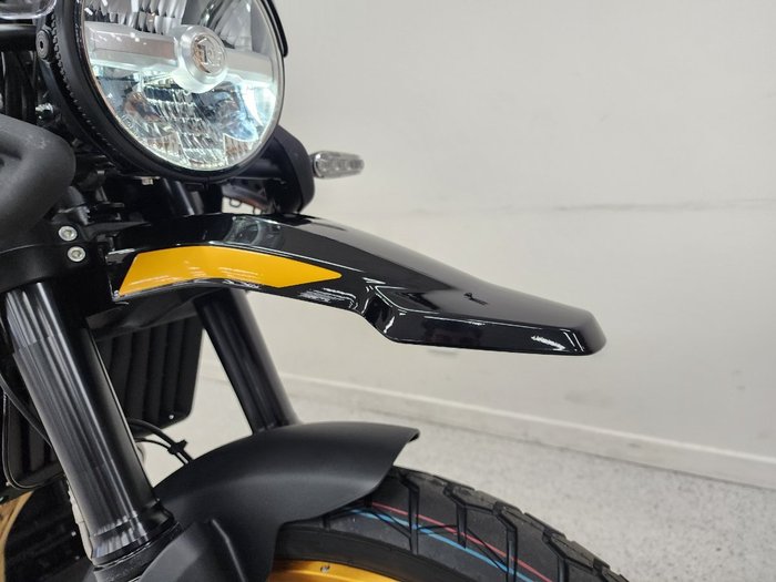 2026 Royal Enfield HIMALAYAN 450 Black