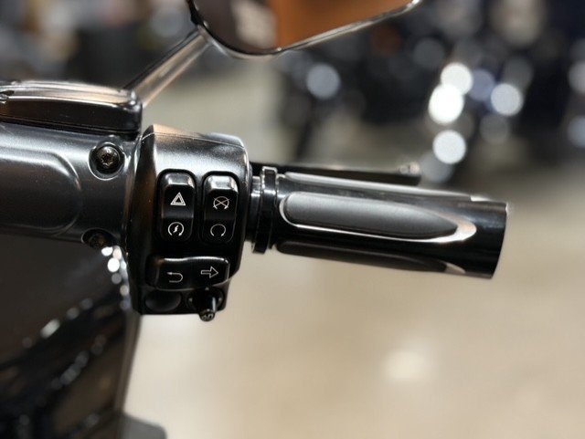 2023 HARLEY-DAVIDSON FLTRXS ROAD GLIDE SPECIAL