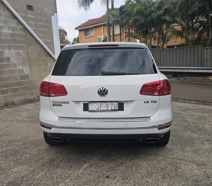 2017 Volkswagen Touareg 150TDI Element 7P MY18 Four Wheel Drive Pure White