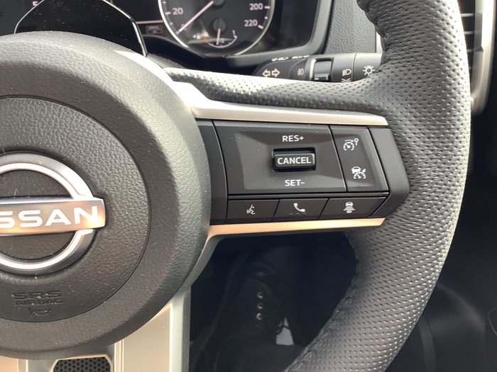 2026 Nissan Navara ST-X
