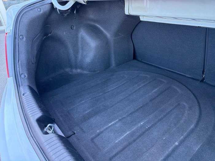 2013 Hyundai Accent Active