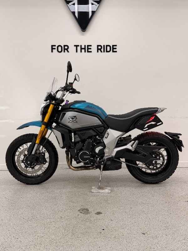 2023 CFMOTO CL-X ADVENTURE Blue