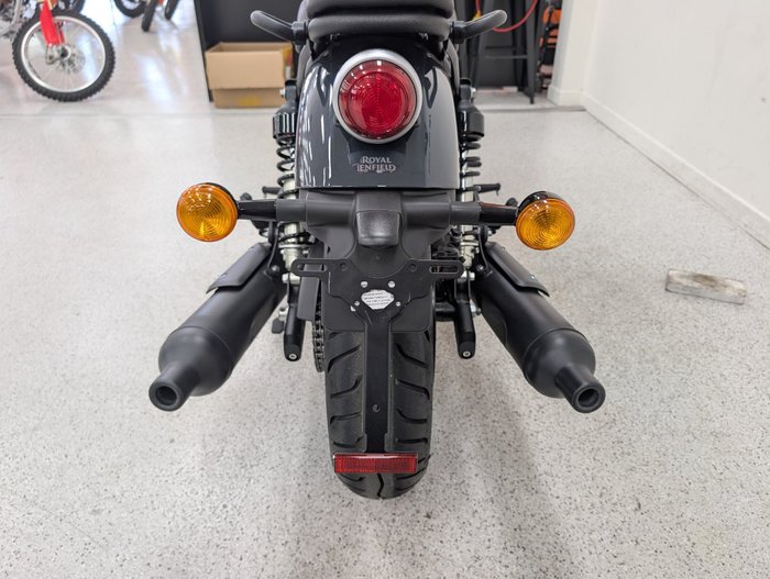2025 Royal Enfield SHOTGUN 650 grey