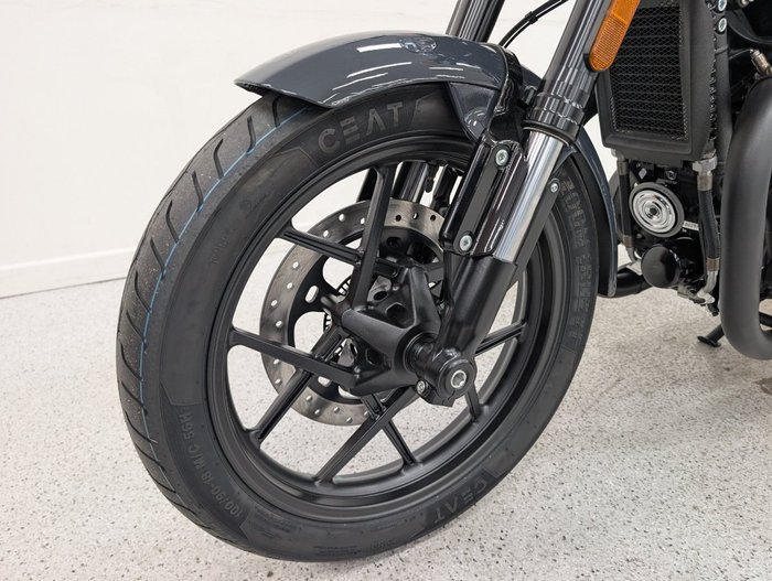 2025 Royal Enfield SHOTGUN 650 grey