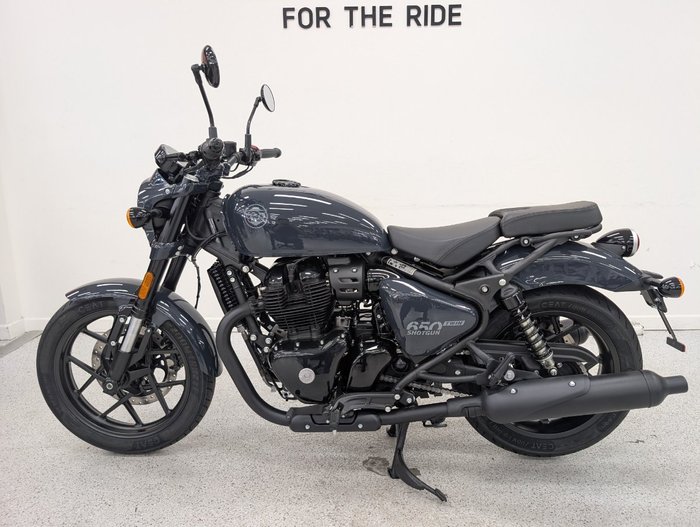 2025 Royal Enfield SHOTGUN 650 grey