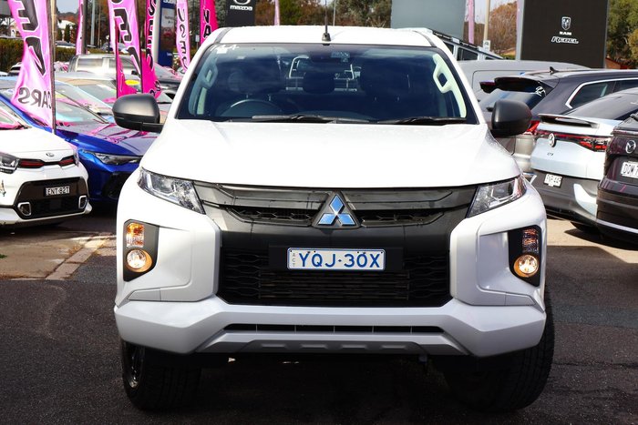 2022 Mitsubishi Triton GLX-R