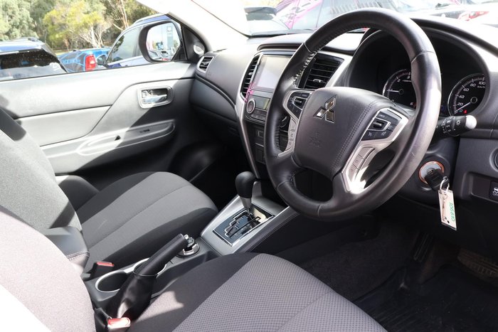 2022 Mitsubishi Triton GLX-R