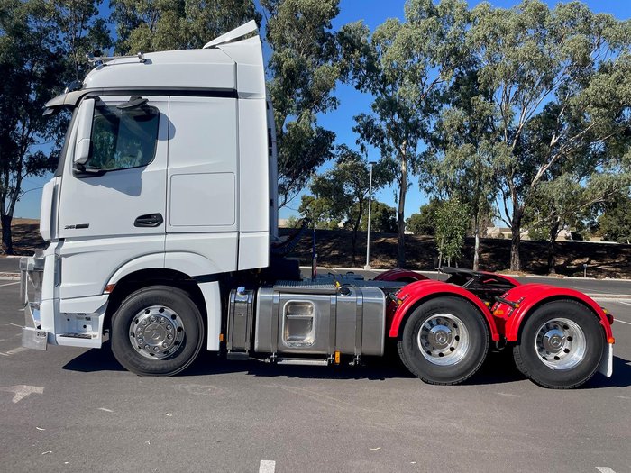 2024 Mercedes-Benz Actros