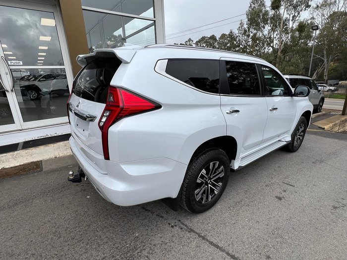 2023 Mitsubishi Pajero Sport Exceed