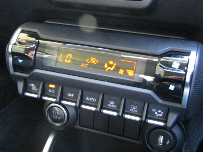 2024 Suzuki Ignis GLX