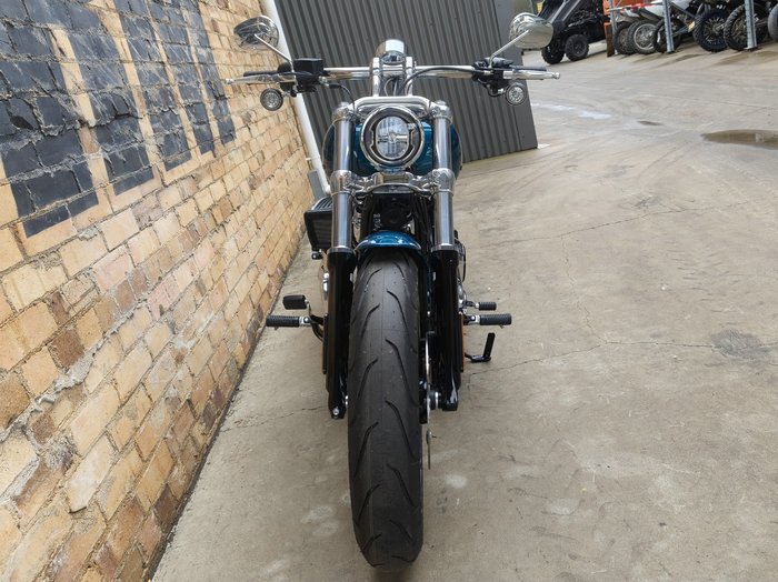 2026 HARLEY-DAVIDSON BREAKOUT 117 (FXBR) ROAD TEAL THUNDER