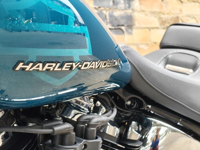 2026 HARLEY-DAVIDSON BREAKOUT 117 (FXBR) ROAD TEAL THUNDER