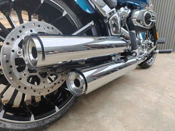 2026 HARLEY-DAVIDSON BREAKOUT 117 (FXBR) ROAD TEAL THUNDER
